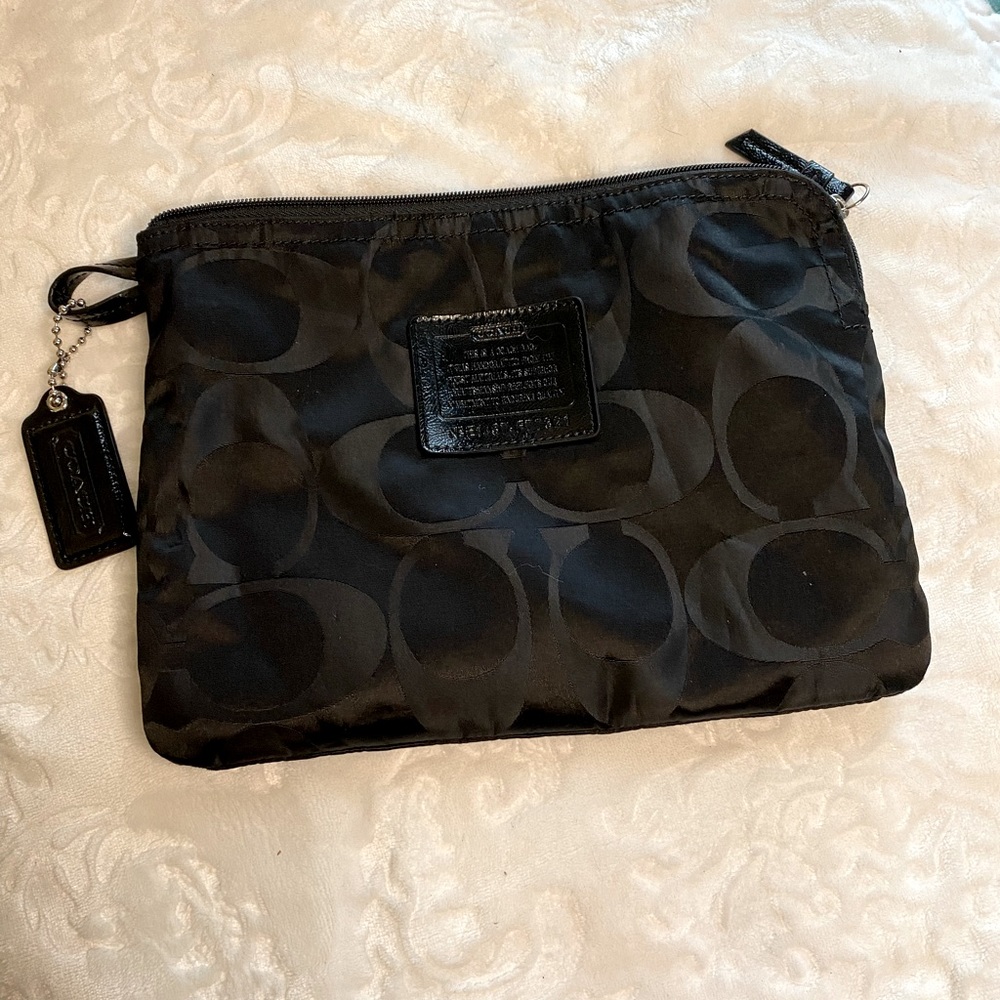 Auth Coach X-Large nylon pouch. Great to put in large totes.